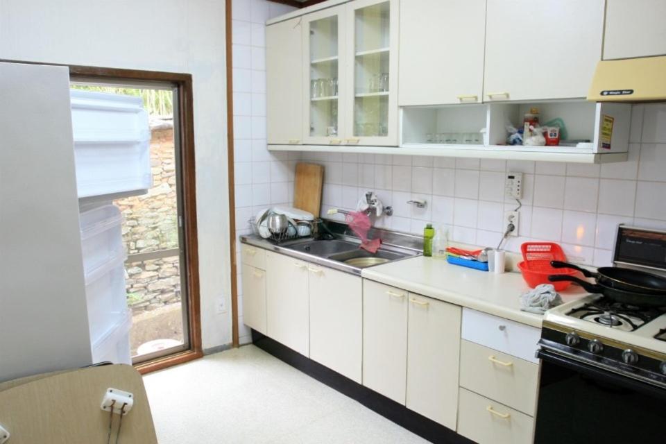ホテル Goseong Choi Pilgan'S Old House エクステリア 写真