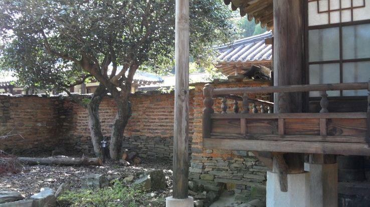 ホテル Goseong Choi Pilgan'S Old House エクステリア 写真