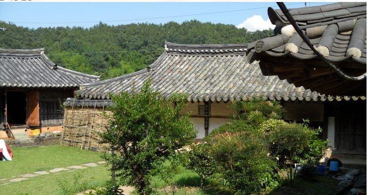 ホテル Goseong Choi Pilgan'S Old House エクステリア 写真