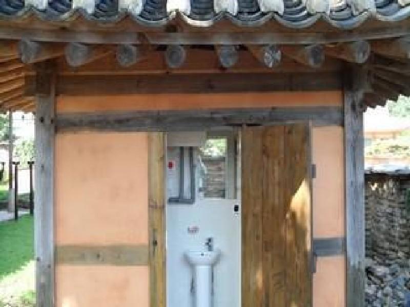 ホテル Goseong Choi Pilgan'S Old House エクステリア 写真